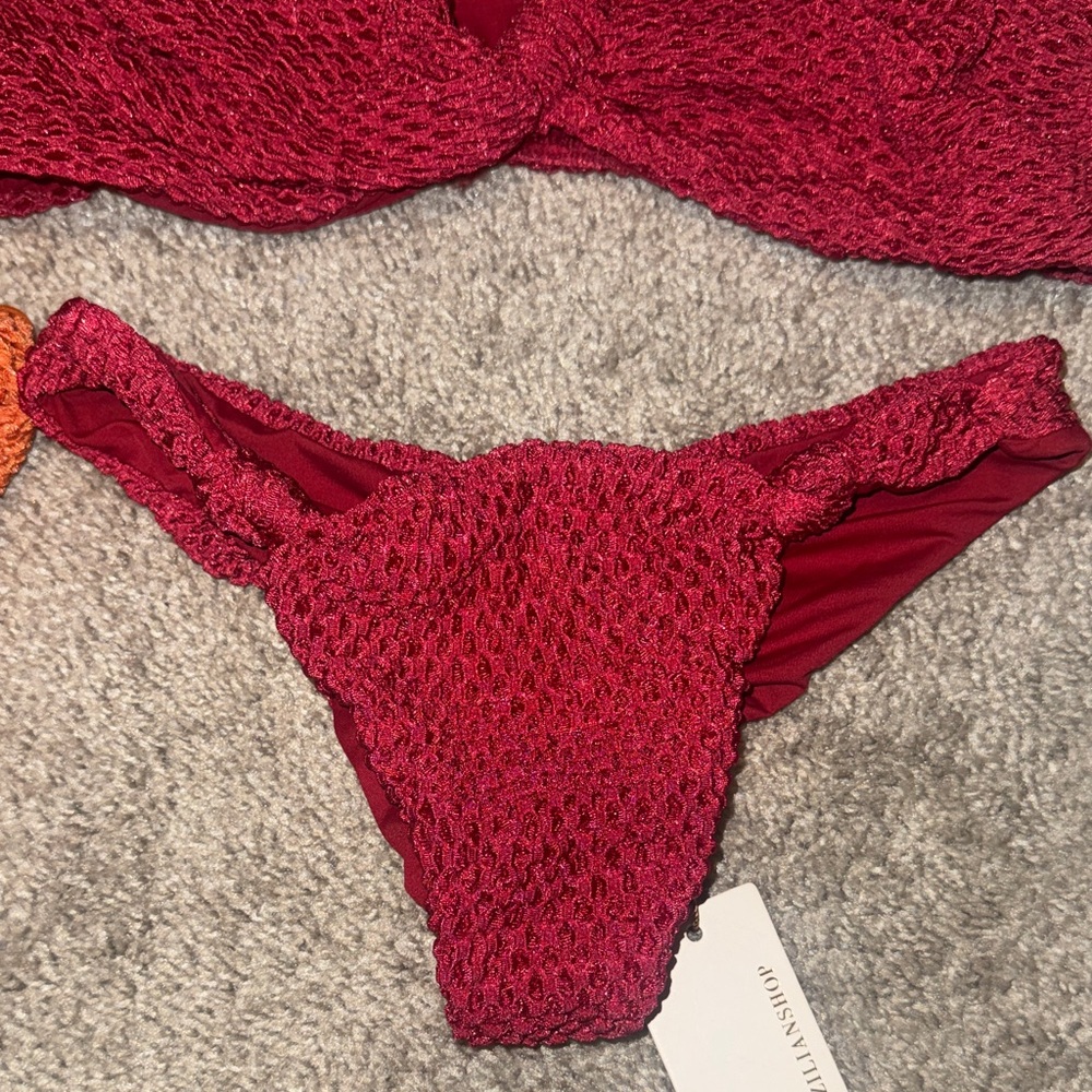 Orange and Red Textured Bikinis - Picture 7 of 7